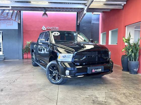 RAM CLASSIC 5.7 V8 GASOLINA LARAMIE NIGHT EDITION CD 4X4 AUTOMÁTICO RAM CLASSIC 5.7 V8 GASOLINA LARAMIE NIGHT EDITION CD 4X4 AUTOMÁTICO